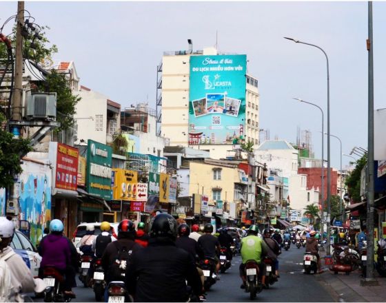 Billboard 483A Nguyễn Kiệm , Quận Phú Nhuận
